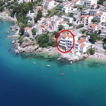Apartments By The Sea Pisak, Omis - 1018 מראה חיצוני תמונה